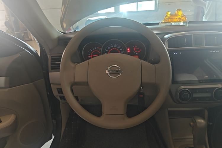 Used Nissan Sylphy 2012 Classic 1.6XE Automatic Comfort Edition Steering Wheel
