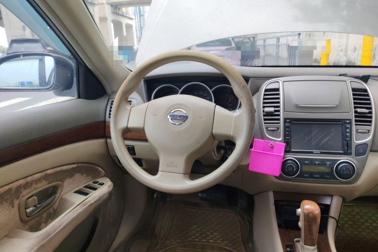 Used Nissan Sylphy 2012 Classic 1.6XE Automatic Comfort Edition Steering Wheel