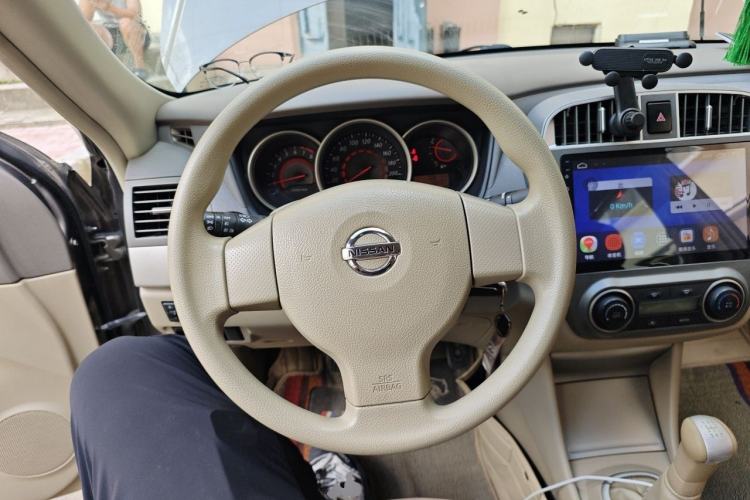 Used Nissan Sylphy 2012 Classic 1.6XE Manual Comfort Edition Steering Wheel