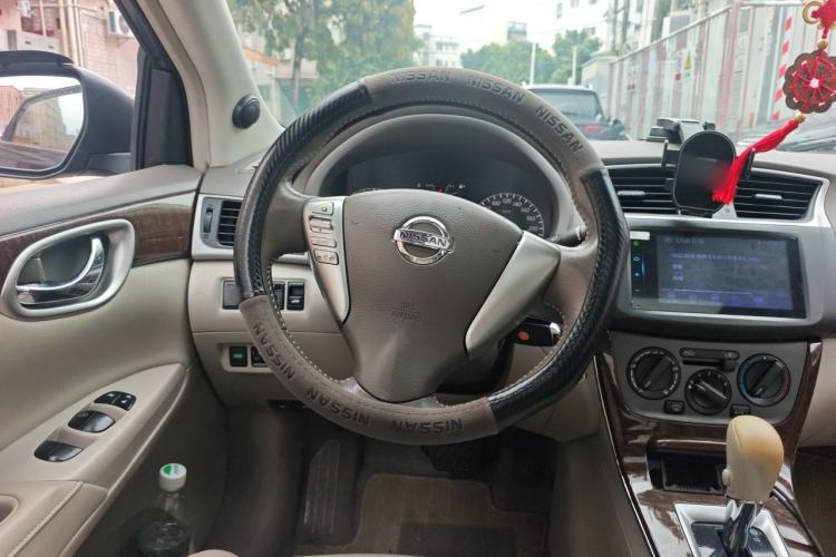 Used Nissan Sylphy 2012 1.6 XL CVT Luxury Edition Steering Wheel