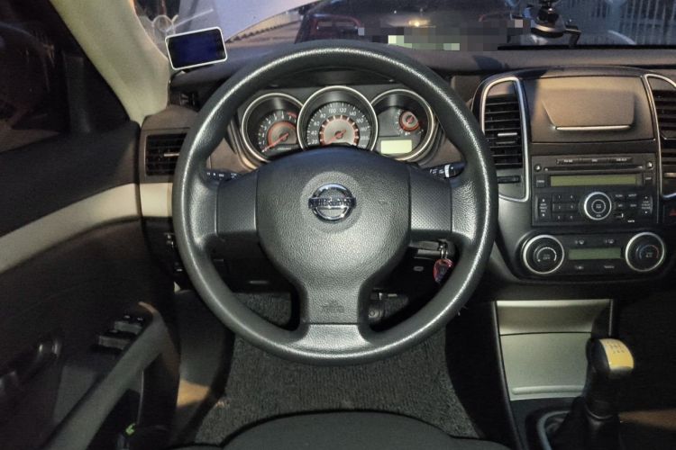 Used Nissan Sylphy 2012 Classic 1.6XE Manual Comfort Edition Steering Wheel