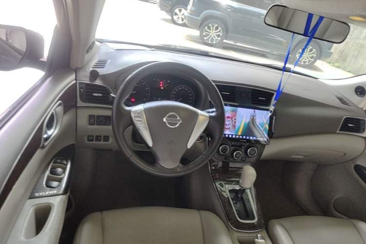 Used Nissan Sylphy 2012 1.6 XL CVT Luxury Edition Steering Wheel