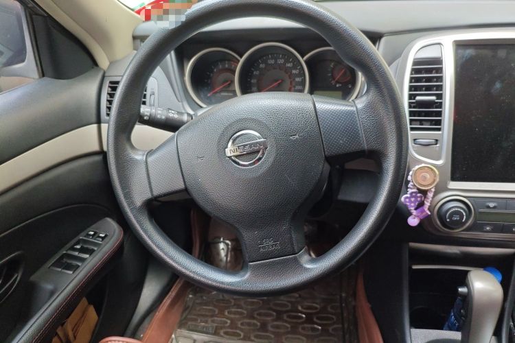 Used Nissan Sylphy 2012 Classic 1.6XE Automatic Comfort Edition Steering Wheel
