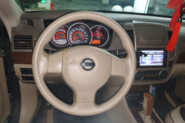 Used Nissan Sylphy 2012 Classic 1.6 XL Automatic Luxury Edition Steering Wheel