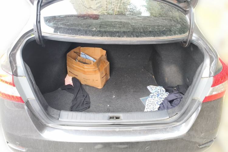 Used Nissan Sylphy  Trunk