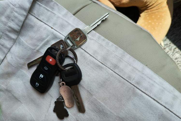 Used Nissan Sylphy 2012 Classic 1.6XE Manual Comfort Edition Vehicle Key
