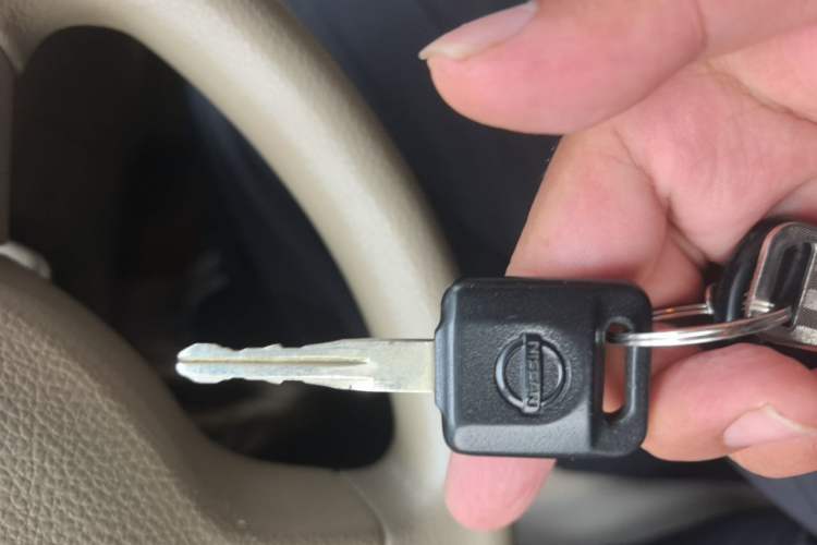 Used Nissan Sylphy 2012 Classic 1.6XE Manual Comfort Edition Vehicle Key