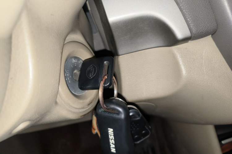Used Nissan Sylphy 2012 Classic 1.6XE Automatic Comfort Edition Vehicle Key
