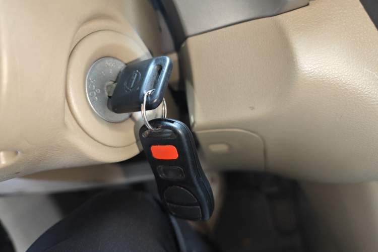 Used Nissan Sylphy 2012 Classic 1.6XE Automatic Comfort Edition Vehicle Key