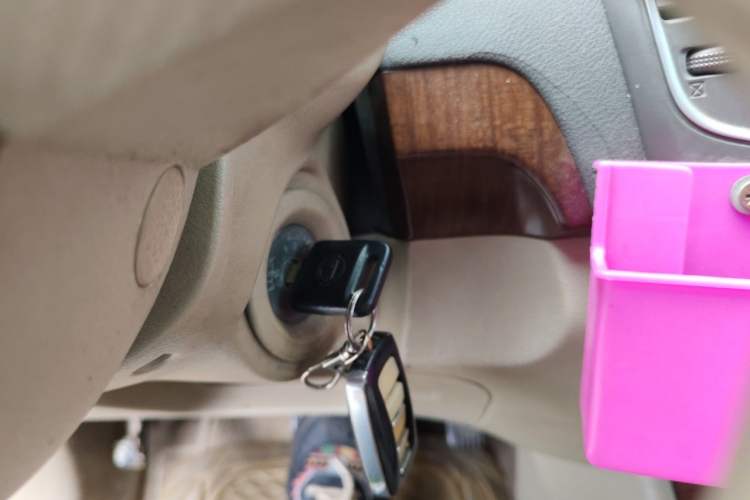 Used Nissan Sylphy 2012 Classic 1.6XE Automatic Comfort Edition Vehicle Key