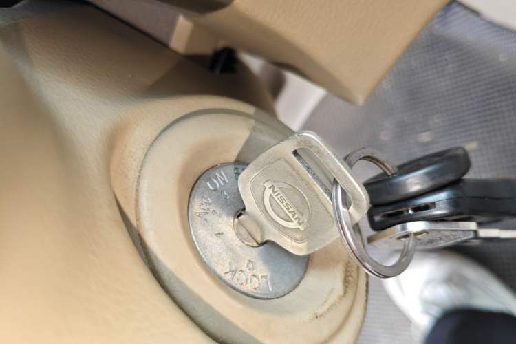 Used Nissan Sylphy 2012 Classic 1.6XE Automatic Comfort Edition Vehicle Key