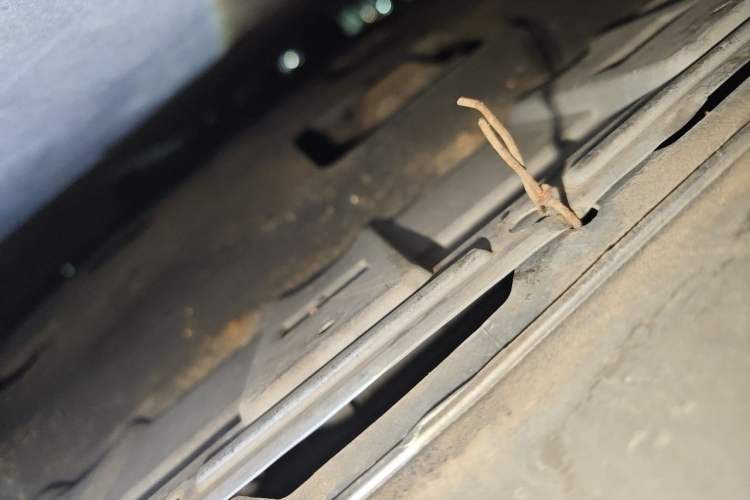 Used Nissan Sylphy 2012 Classic 1.6XE Automatic Comfort Edition Chassis Front