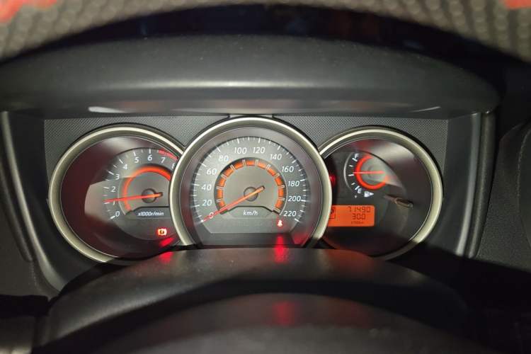 Used Nissan Sylphy 2012 Classic 1.6XE Automatic Comfort Edition Instrument Cluster