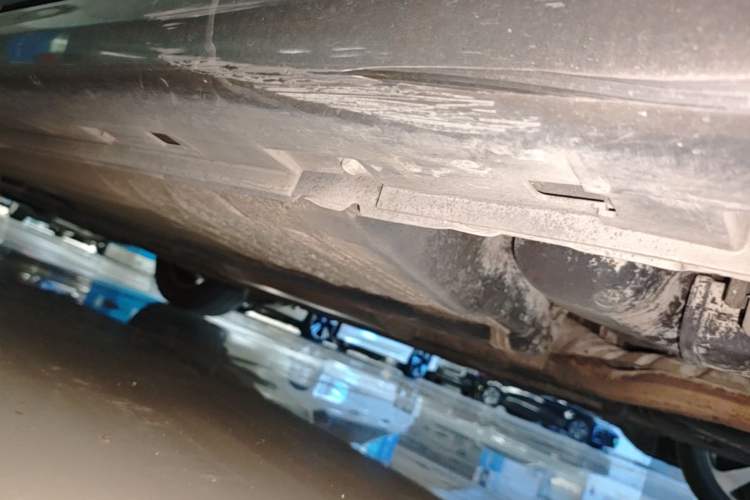 Used Nissan Sylphy 2012 Classic 1.6XE Automatic Comfort Edition Chassis Rear Left