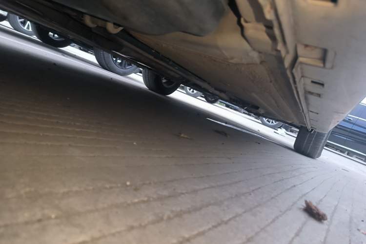 Used Nissan Sylphy 2012 Classic 1.6XE Automatic Comfort Edition Chassis Rear Right