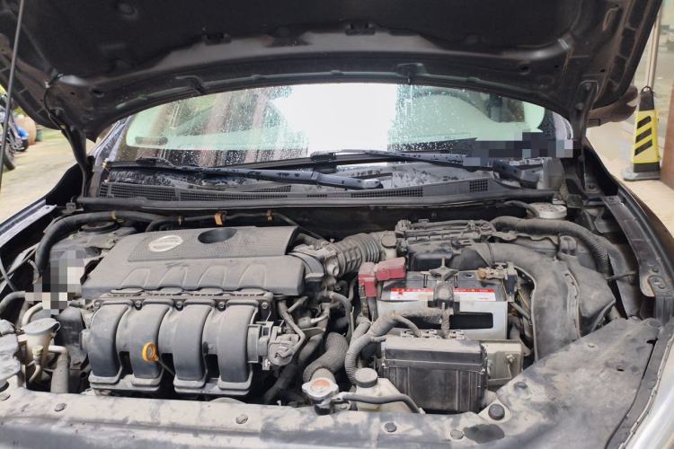 Used Nissan Sylphy 2012 1.8XL CVT Luxury Edition Engine Bay