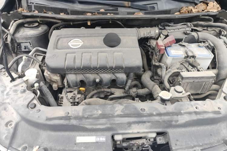 Used Nissan Sylphy 2012 1.6 XL CVT Luxury Edition Engine Bay