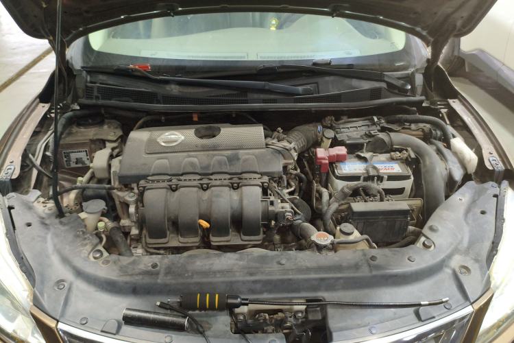 Used Nissan Sylphy 2012 1.8XL CVT Luxury Edition Engine Bay