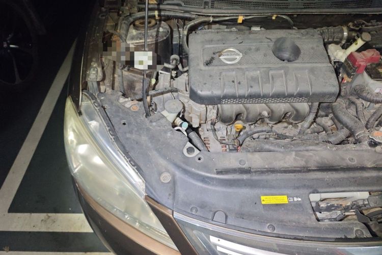 Used Nissan Sylphy 2012 1.6 XL CVT Luxury Edition Engine Bay Right