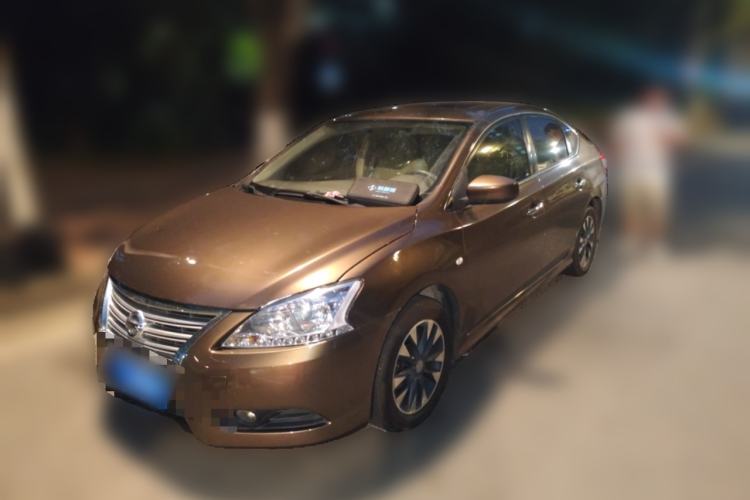 Used Nissan Sylphy 2012 1.6 XL CVT Luxury Edition Front Left 45 Deg