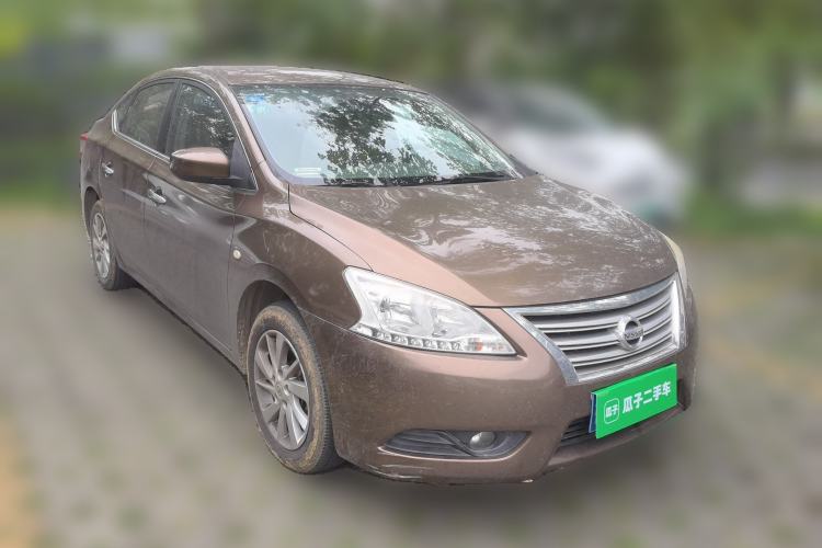 Used Nissan Sylphy 2012 1.6XE Manual Comfort Edition Front Right 45 Deg