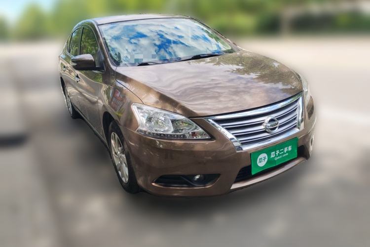 Used Nissan Sylphy 2012 1.8XL CVT Luxury Edition Front Right 45 Deg