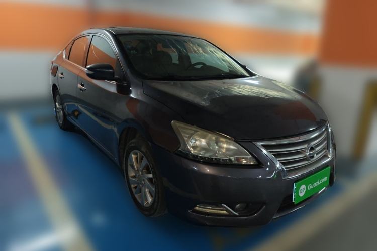 Used Nissan Sylphy 2012 1.8XL CVT Luxury Edition Front Right 45 Deg