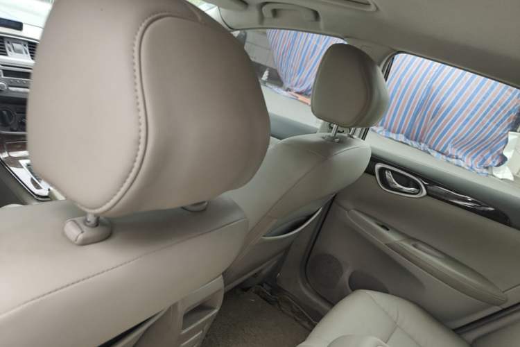 Used Nissan Sylphy 2012 1.6 XL CVT Luxury Edition Headliner