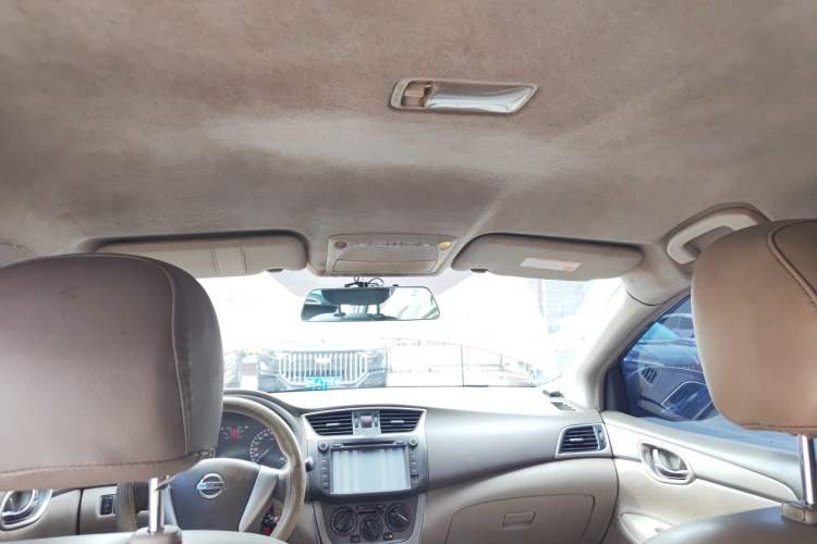 Used Nissan Sylphy 2012 1.6XE Manual Comfort Edition Headliner