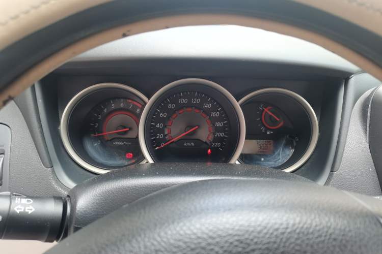 Used Nissan Sylphy 2012 Classic 1.6XE Manual Comfort Edition Instrument Cluster
