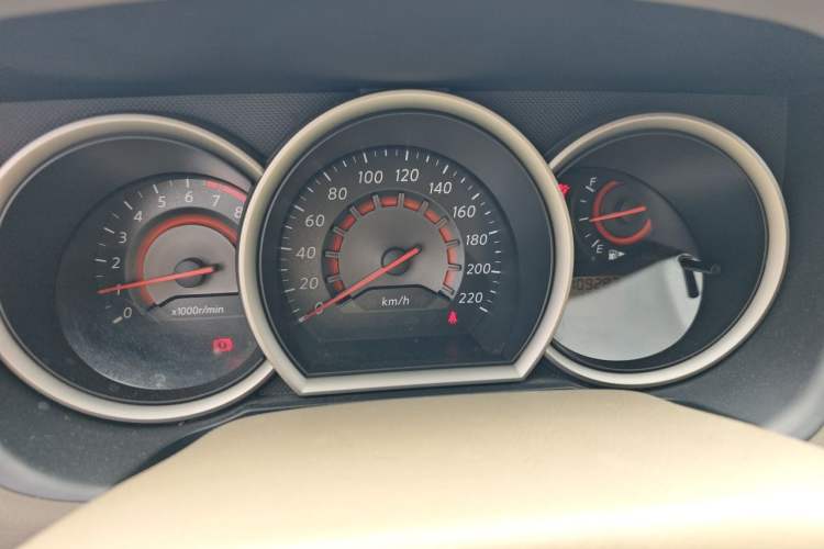 Used Nissan Sylphy 2012 Classic 1.6XE Manual Comfort Edition Instrument Cluster