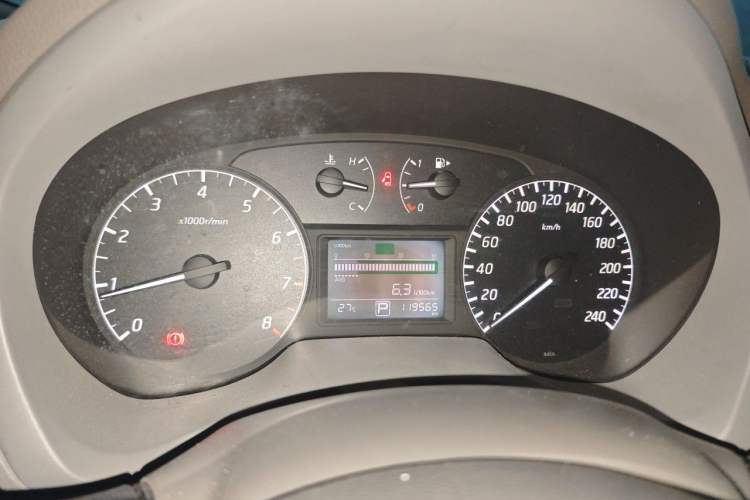 Used Nissan Sylphy 2012 1.6 XL CVT Luxury Edition Instrument Cluster