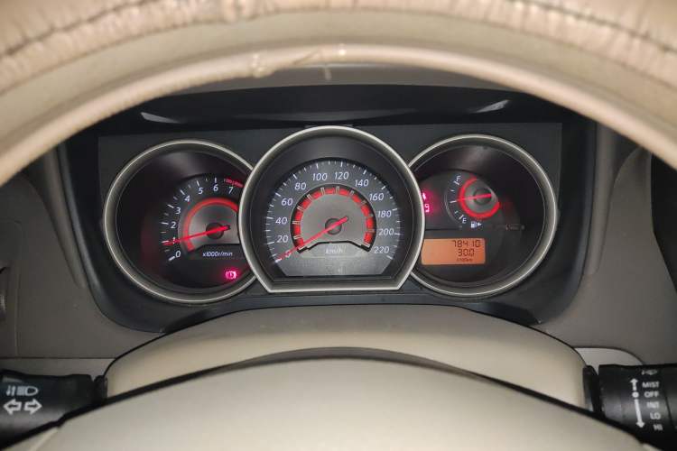 Used Nissan Sylphy 2012 Classic 1.6XE Manual Comfort Edition Instrument Cluster
