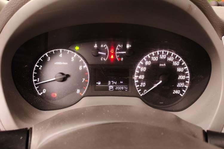 Used Nissan Sylphy 2012 1.6XE CVT Comfort Edition Instrument Cluster