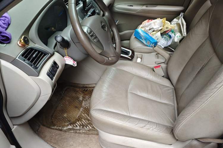 Used Nissan Sylphy 2012 1.6 XL CVT Luxury Edition Left Front Seat