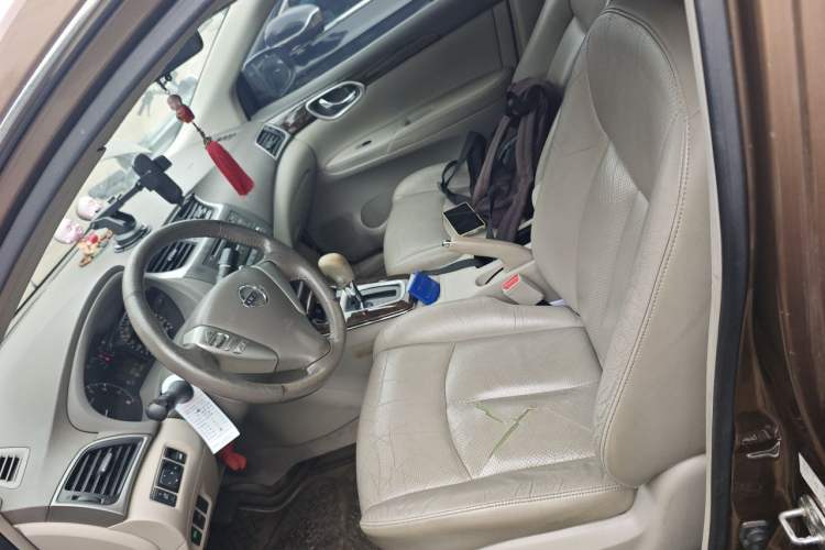 Used Nissan Sylphy 2012 1.6 XL CVT Luxury Edition Left Front Seat