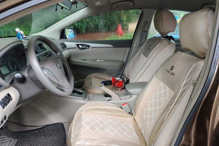 Used Nissan Sylphy 2012 1.6XE CVT Comfort Edition Left Front Seat