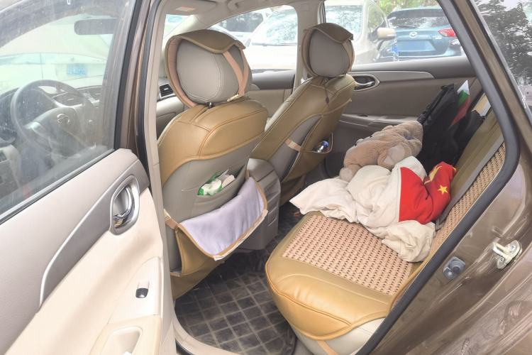 Used Nissan Sylphy 2012 1.6XE Manual Comfort Edition Left Rear Seat
