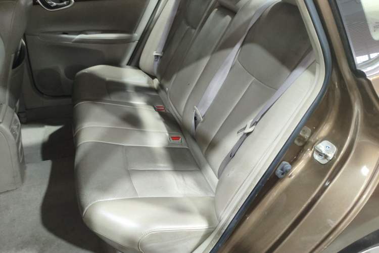 Used Nissan Sylphy 2012 1.8XL CVT Luxury Edition Left Rear Seat