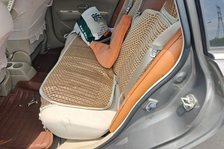 Used Nissan Sylphy 2012 Classic 1.6XE Manual Comfort Edition Left Rear Seat