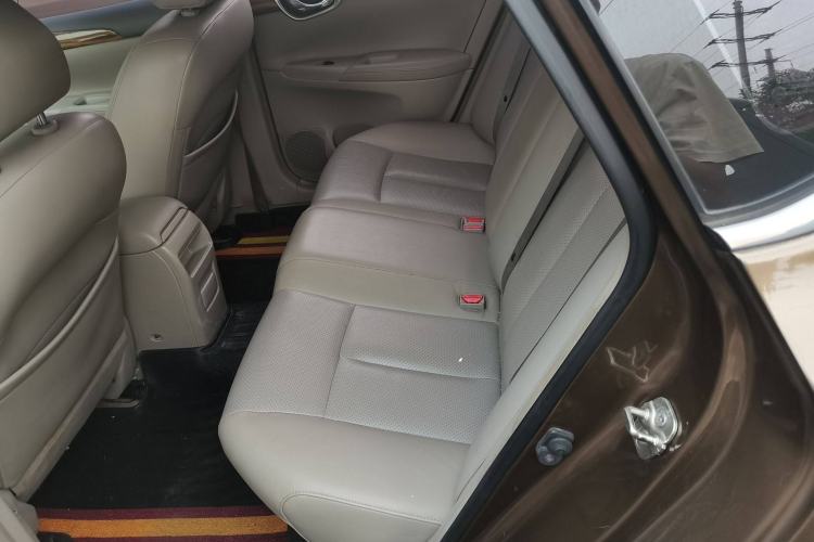 Used Nissan Sylphy 2012 Classic 1.6 XL Automatic Luxury Edition Left Rear Seat