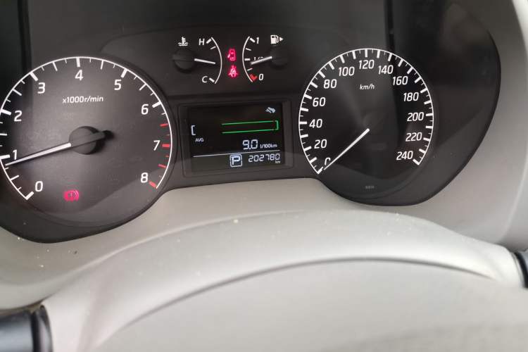 Used Nissan Sylphy 2012 Classic 1.6 XL Automatic Luxury Edition Odometer Close Up