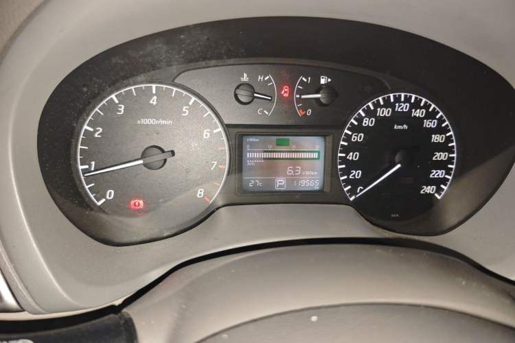 Used Nissan Sylphy 2012 1.6 XL CVT Luxury Edition Odometer Close Up
