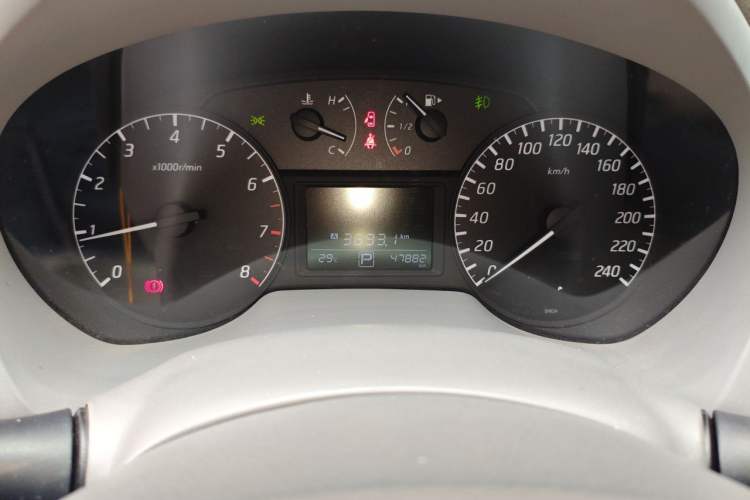 Used Nissan Sylphy 2012 1.6 XL CVT Luxury Edition Odometer Close Up