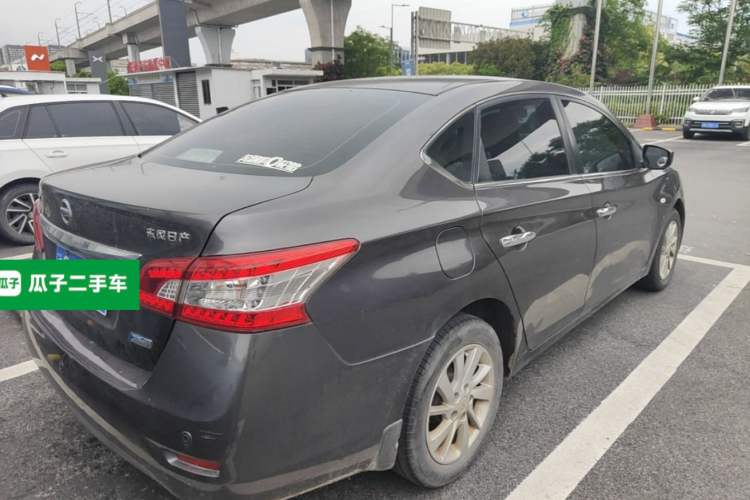 Used Nissan Sylphy 2012 1.6 XL CVT Luxury Edition Rear Right 45 Deg