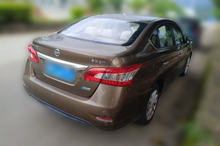Used Nissan Sylphy 2012 1.6 XL CVT Luxury Edition Rear Right 45 Deg