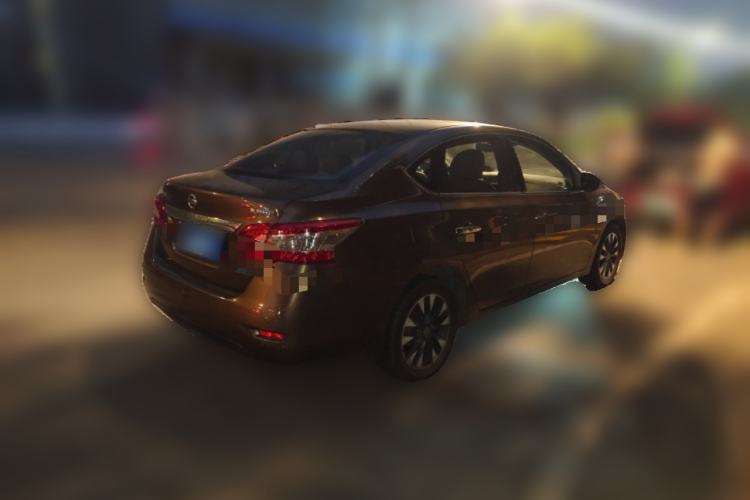 Used Nissan Sylphy 2012 1.6 XL CVT Luxury Edition Rear Right 45 Deg