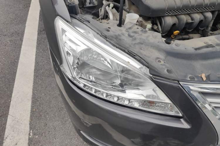 Used Nissan Sylphy 2012 1.6 XL CVT Luxury Edition Right Front Headlight