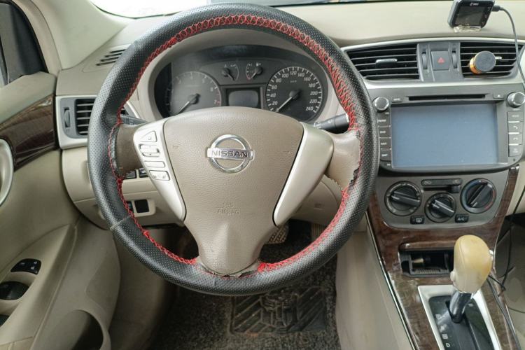 Used Nissan Sylphy 2012 1.6 XL CVT Luxury Edition Steering Wheel