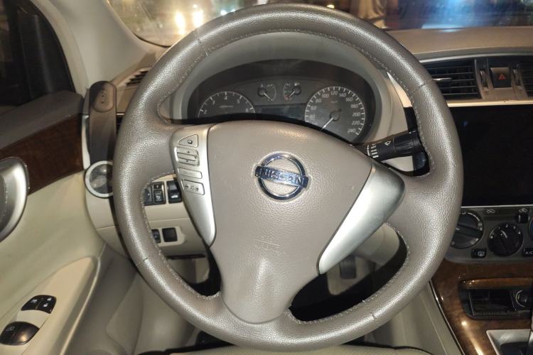 Used Nissan Sylphy 2012 1.6 XL CVT Luxury Edition Steering Wheel